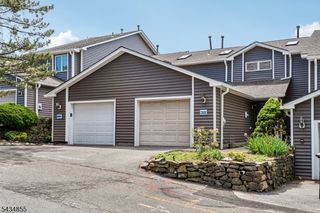 304 Heights Dr, Haledon Boro, NJ 07508