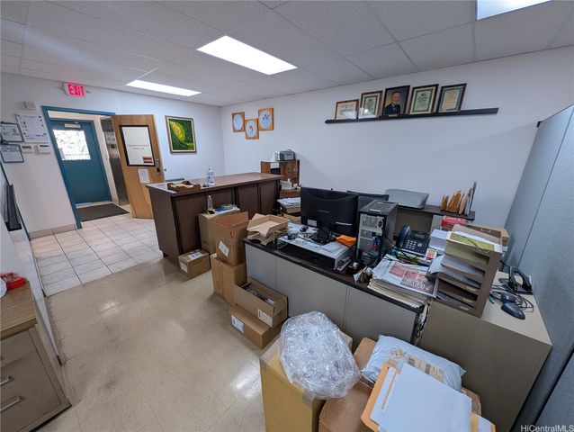 1320 N School Street, Honolulu, HI 96817