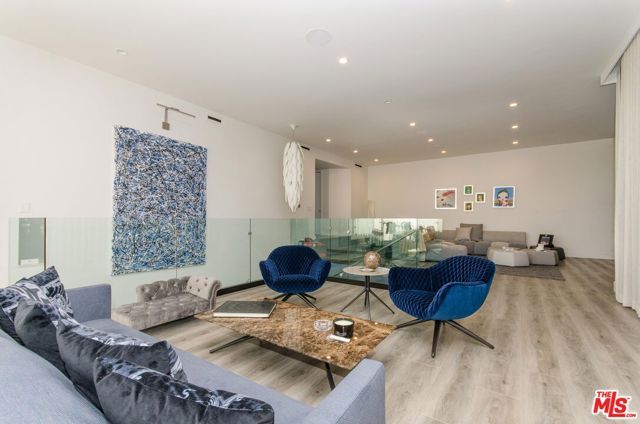 510 Leslie Lane, Beverly Hills, CA 90210