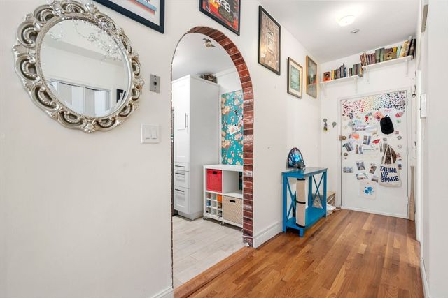 298 Commonwealth Ave G1, Boston, MA 02115