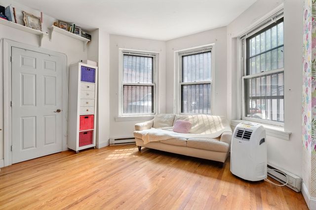 298 Commonwealth Ave G1, Boston, MA 02115