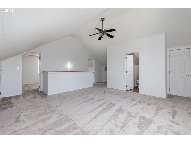 7025 Sw 174TH Ave, Beaverton, OR 97007