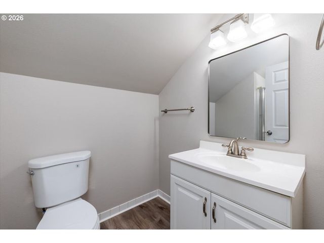 7025 Sw 174TH Ave, Beaverton, OR 97007