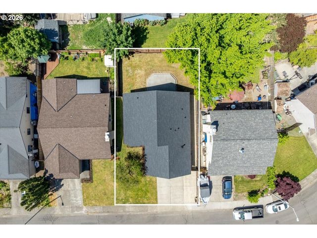 7025 Sw 174TH Ave, Beaverton, OR 97007