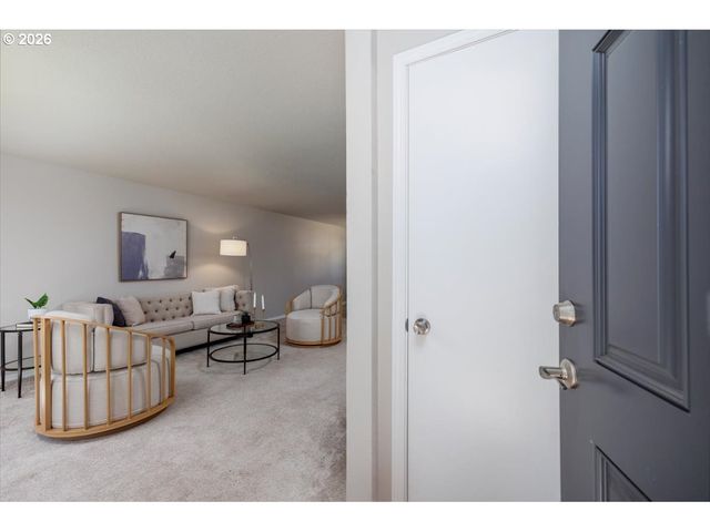7025 Sw 174TH Ave, Beaverton, OR 97007