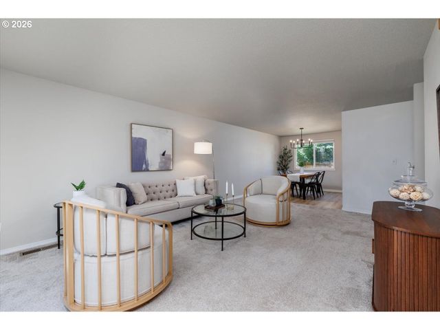 7025 Sw 174TH Ave, Beaverton, OR 97007