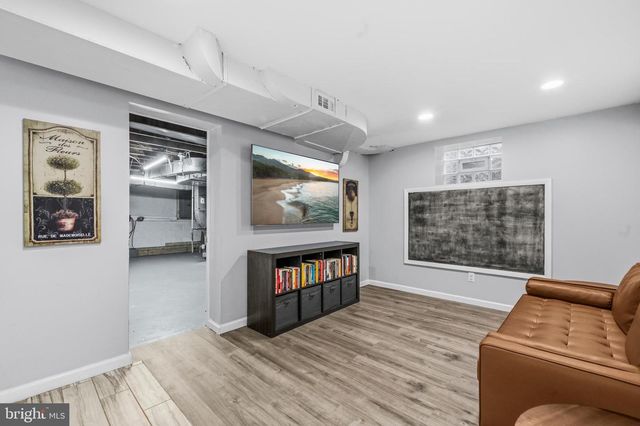 9707 SAXONY RD, Silver Spring, MD 20910