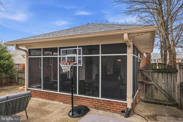 9707 SAXONY RD, Silver Spring, MD 20910