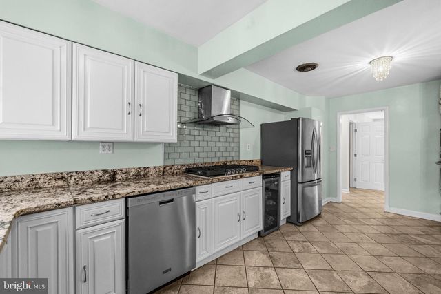 9707 SAXONY RD, Silver Spring, MD 20910