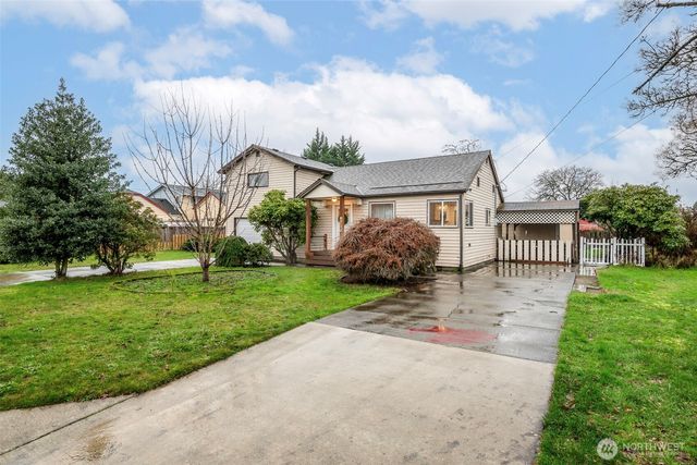 728 15th Street NW, Puyallup, WA 98371