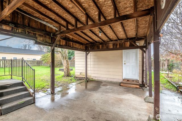 728 15th Street NW, Puyallup, WA 98371