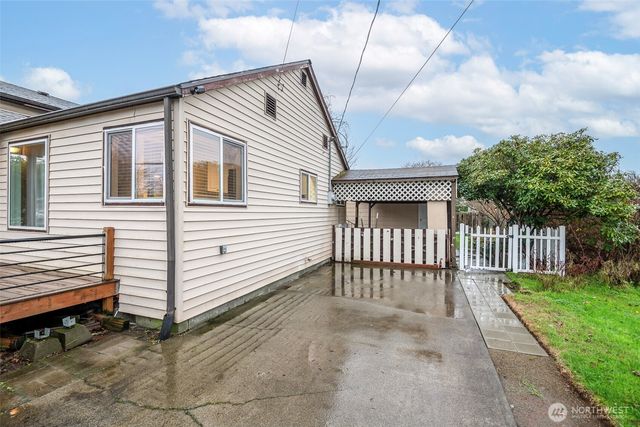 728 15th Street NW, Puyallup, WA 98371