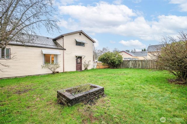 728 15th Street NW, Puyallup, WA 98371