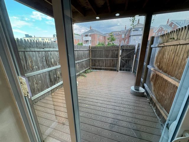 1734 Commonwealth Ave 1, Boston, MA 02135