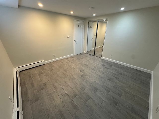1734 Commonwealth Ave 1, Boston, MA 02135