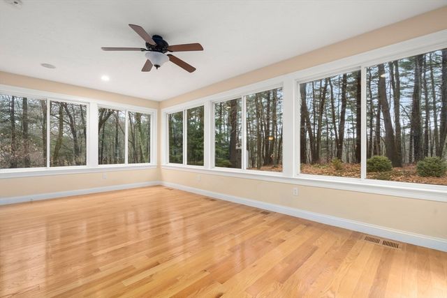 16 Castle Road, Wayland, MA 01778