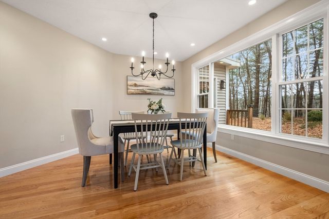 16 Castle Road, Wayland, MA 01778