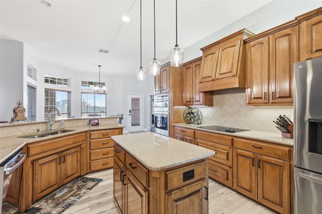 7915 Stone Ridge Drive, Northlake, TX 76247