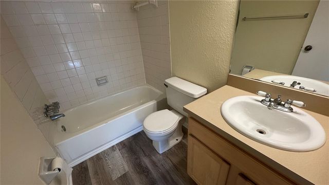 5400 26TH STREET W M222, Bradenton, FL 34207