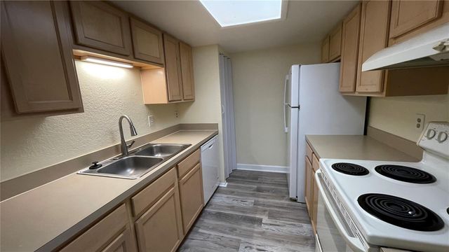 5400 26TH STREET W M222, Bradenton, FL 34207