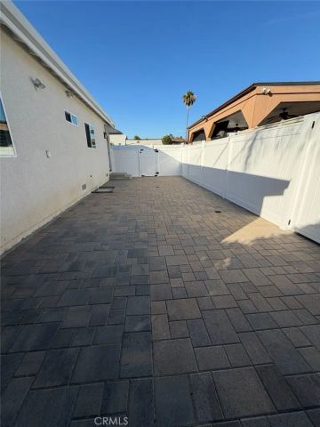 10867 Nettleton Street, Sun Valley, CA 91352