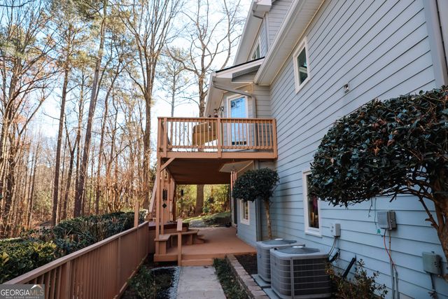 1364 BYWOOD Court, Suwanee, GA 30024