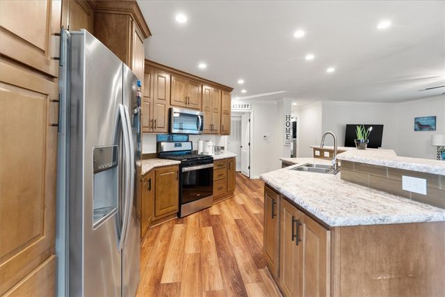 4 Cheryl Lane, Coventry, RI 02816