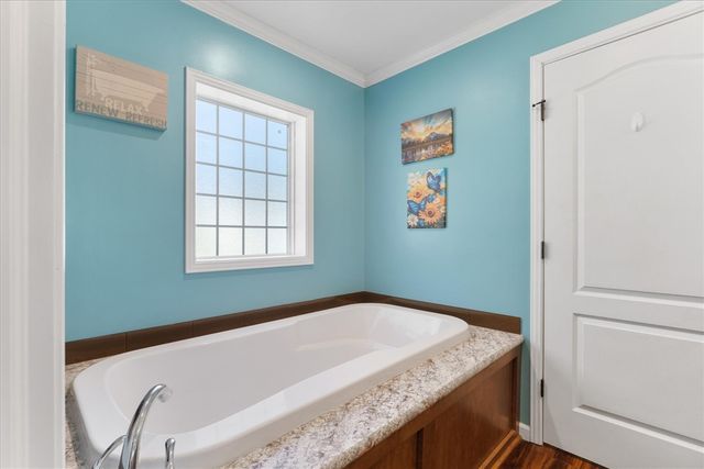 4 Cheryl Lane, Coventry, RI 02816