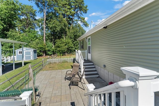 4 Cheryl Lane, Coventry, RI 02816