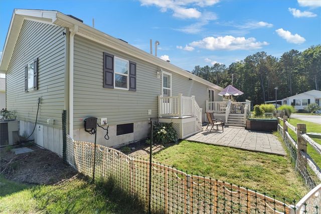 4 Cheryl Lane, Coventry, RI 02816