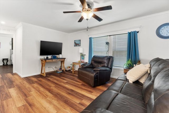 4 Cheryl Lane, Coventry, RI 02816