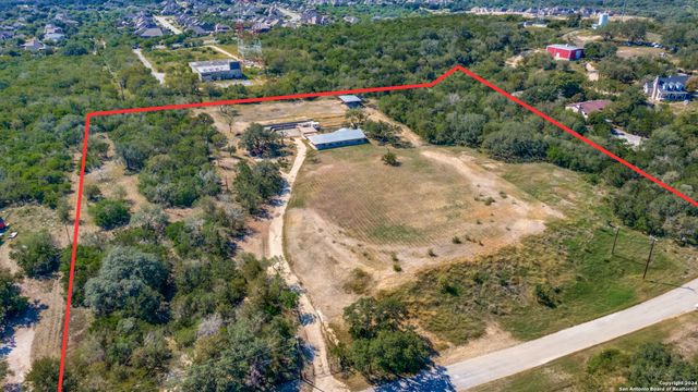 1025 COUNTY ROAD 375, San Antonio, TX 78253