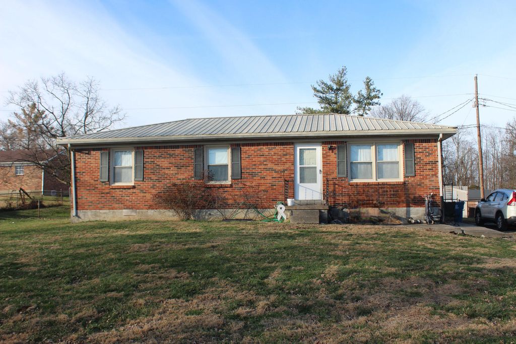 107 Hayden Drive, Lawrenceburg, KY 40342
