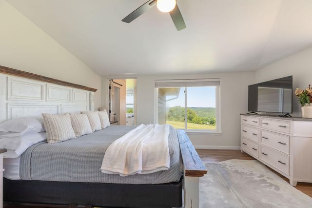 964 County Road 663, Oak Grove, AR 72660