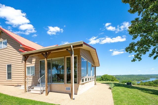 964 County Road 663, Oak Grove, AR 72660
