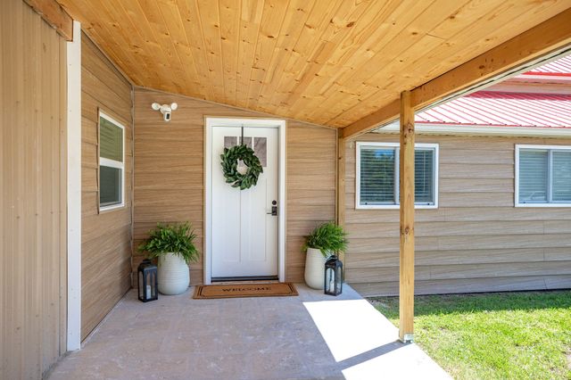 964 County Road 663, Oak Grove, AR 72660