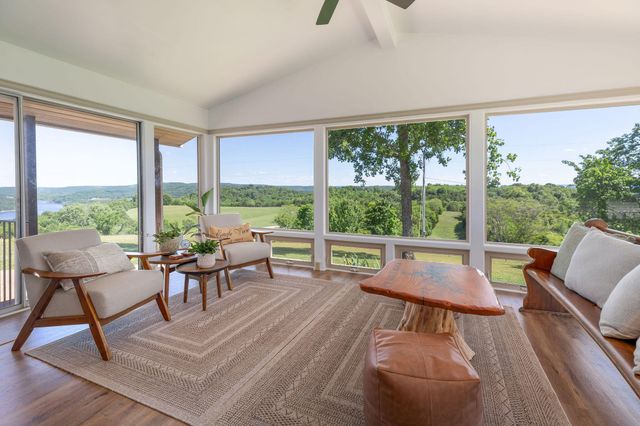 964 County Road 663, Oak Grove, AR 72660