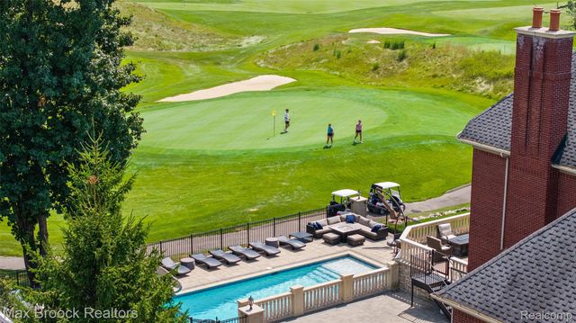 7428 Foxburg Court, Clarkston, MI 48348