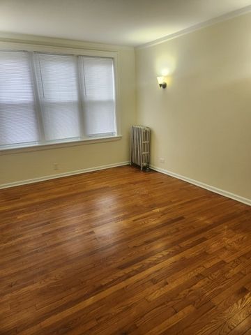 3229 W Ardmore Avenue 1, Chicago, IL 60659