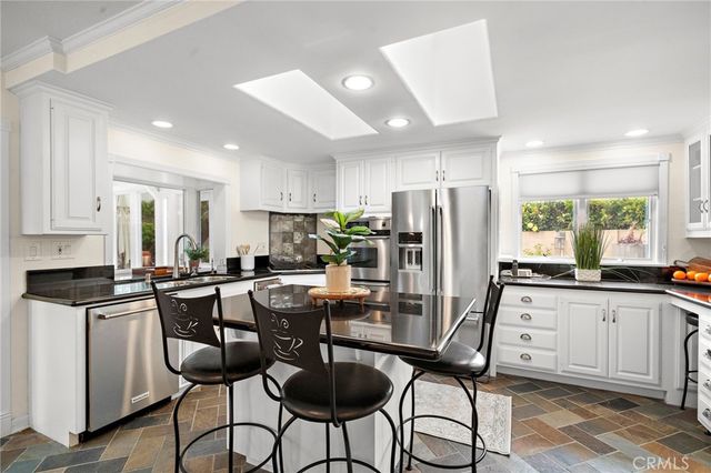 9532 Smokey, Huntington Beach, CA 92646