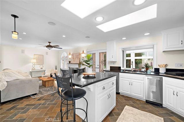 9532 Smokey, Huntington Beach, CA 92646