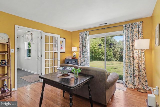 6493 BALLS MILL RD, Midland, VA 22728