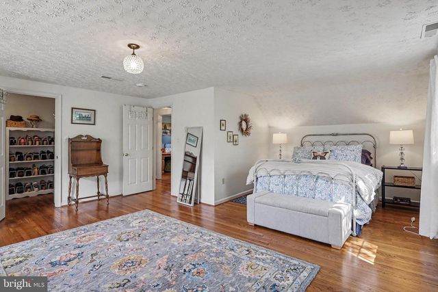 6493 BALLS MILL RD, Midland, VA 22728