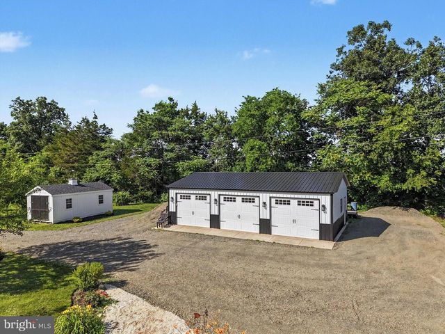 6493 BALLS MILL RD, Midland, VA 22728
