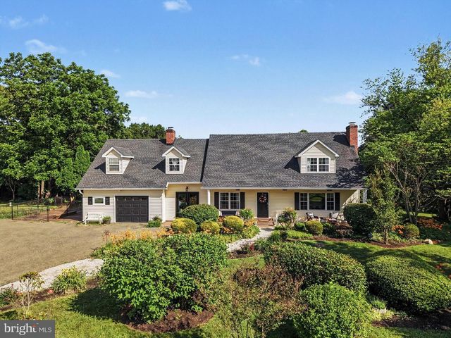6493 BALLS MILL RD, Midland, VA 22728