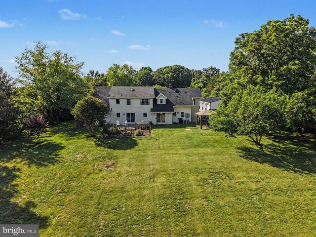 6493 BALLS MILL RD, Midland, VA 22728
