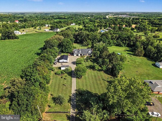 6493 BALLS MILL RD, Midland, VA 22728