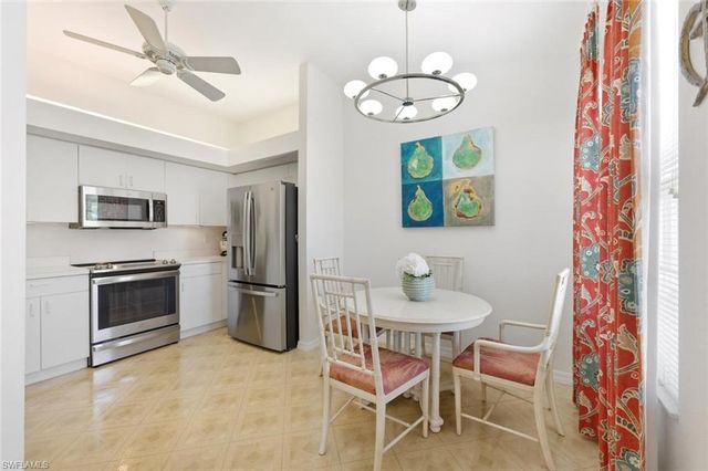 6808 Satinleaf RD S 202, Naples, FL 34109
