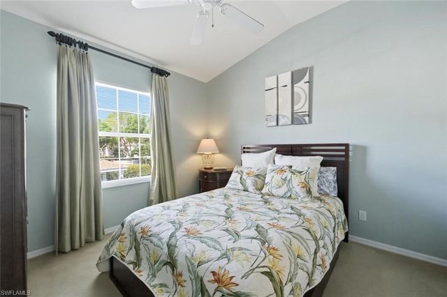 6808 Satinleaf RD S 202, Naples, FL 34109