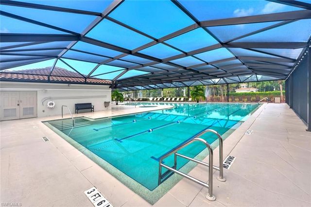 6808 Satinleaf RD S 202, Naples, FL 34109